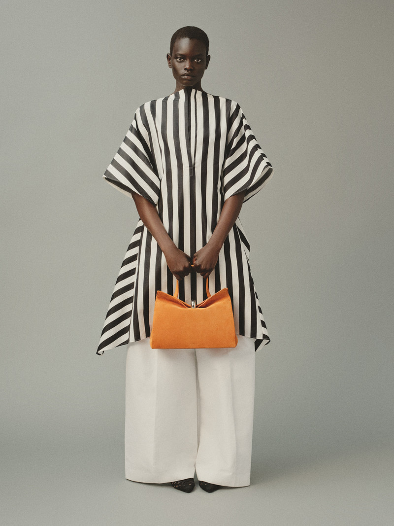 JACQUEMUS The Valérie outlook