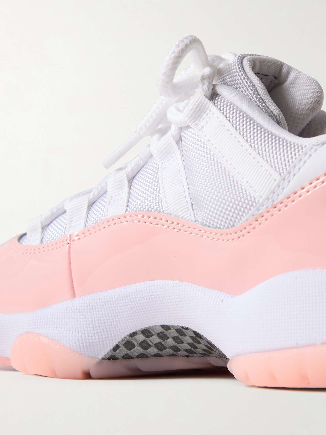 Jordan 11 mesh deals
