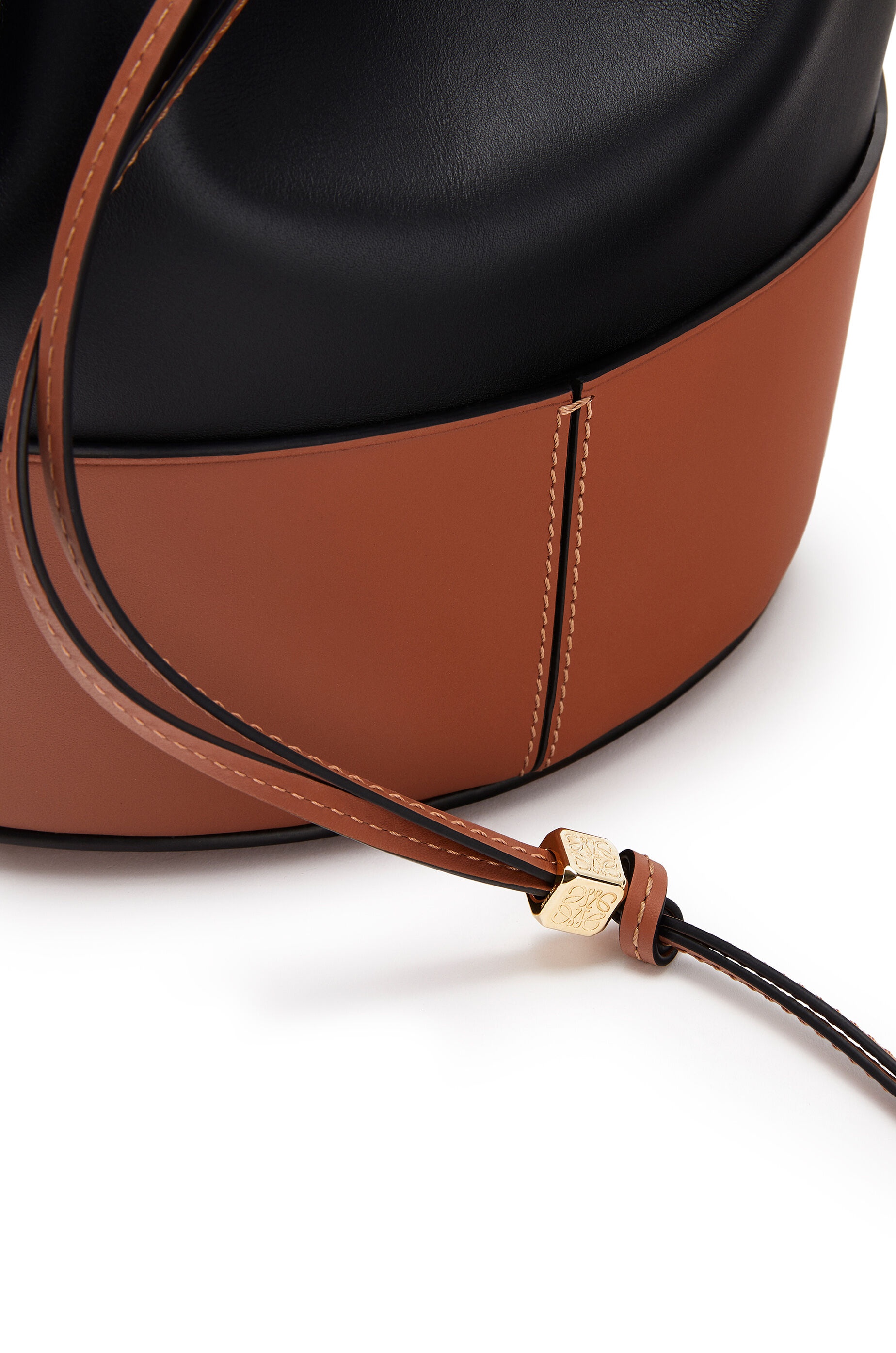 Balloon bag in nappa calfskin - 8