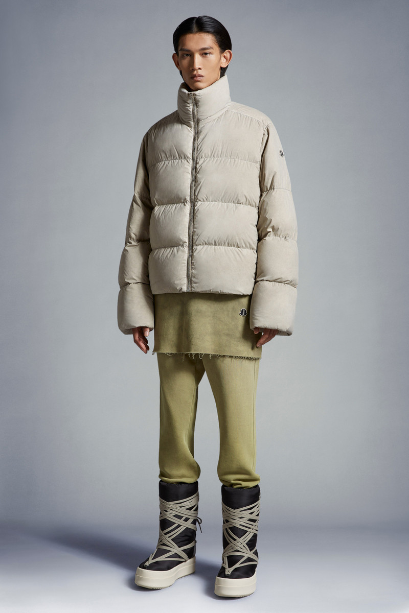 Moncler Cyclopic Short Down Jacket outlook