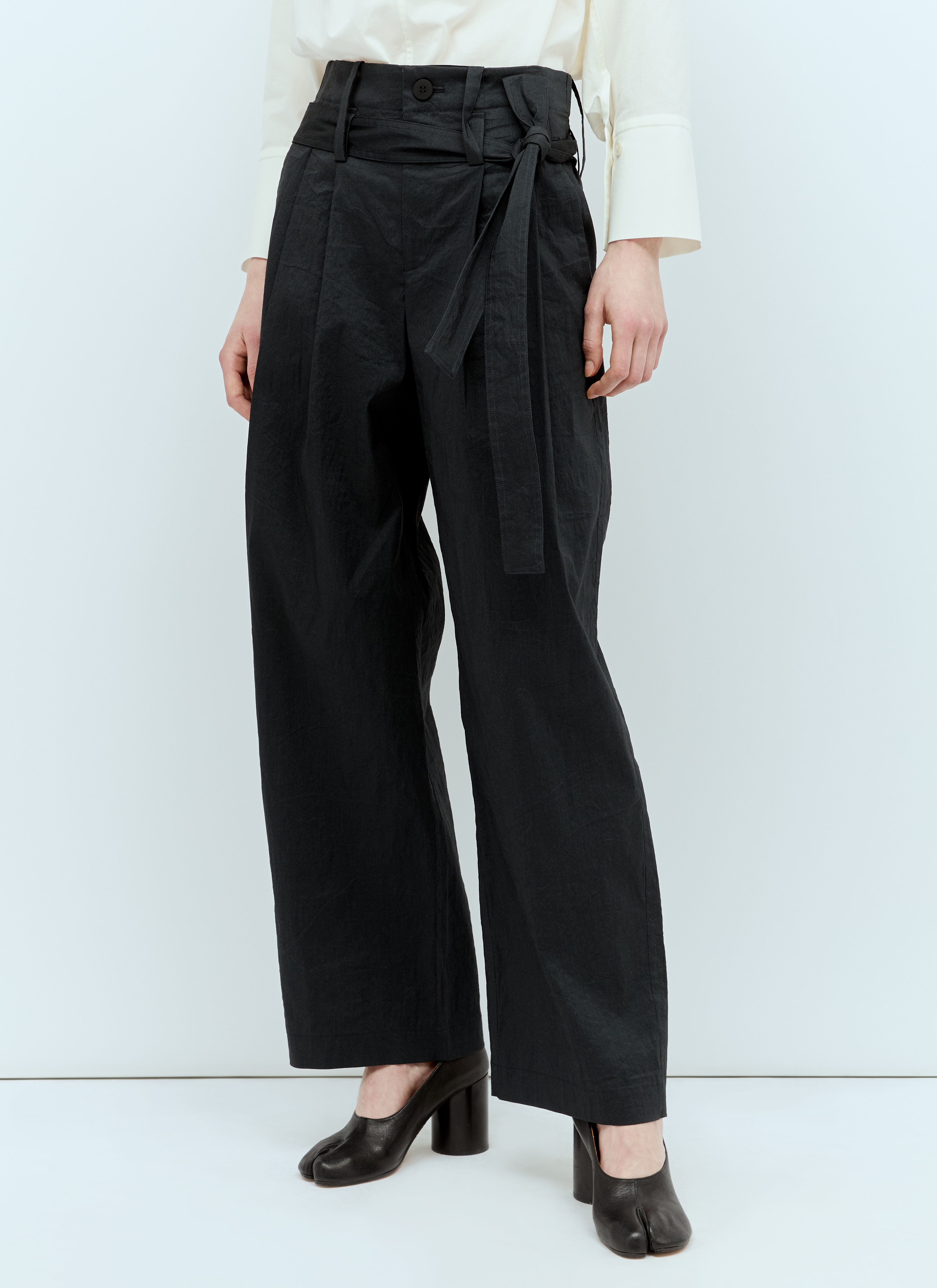 パンツ ISSEY MIYAKE SHAPED MEMBRANE PANTS (IM46FF564 15 BLACK) Issey Miyake Shaped Membrane Pants In Black | ModeSens