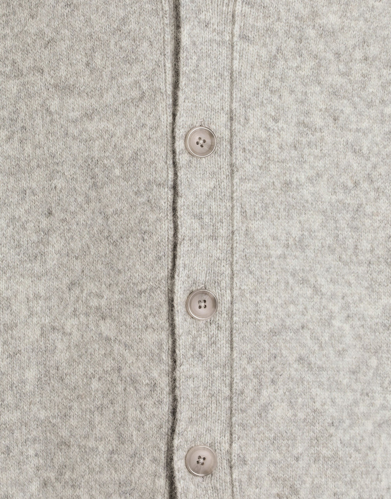Cardigan with buttons 3