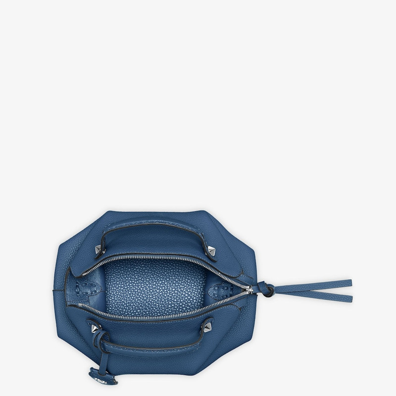 FENDI By The Way Selleria Medium outlook