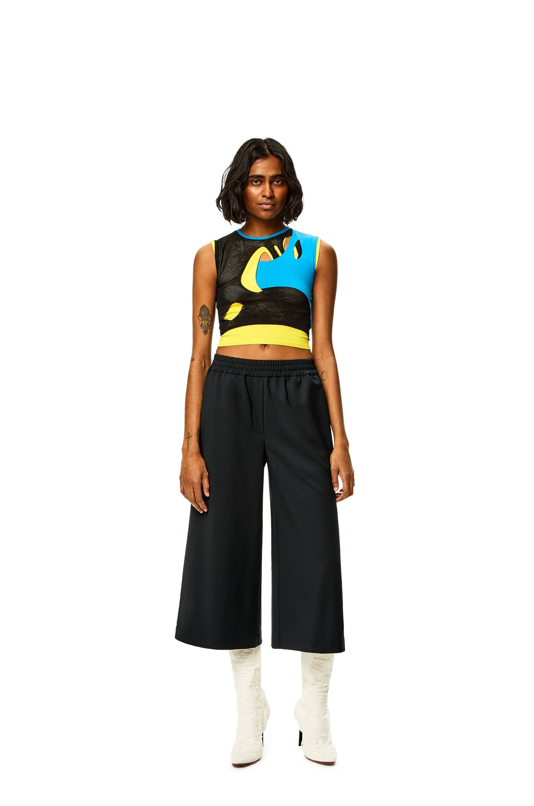 Cropped trousers in wool - 2