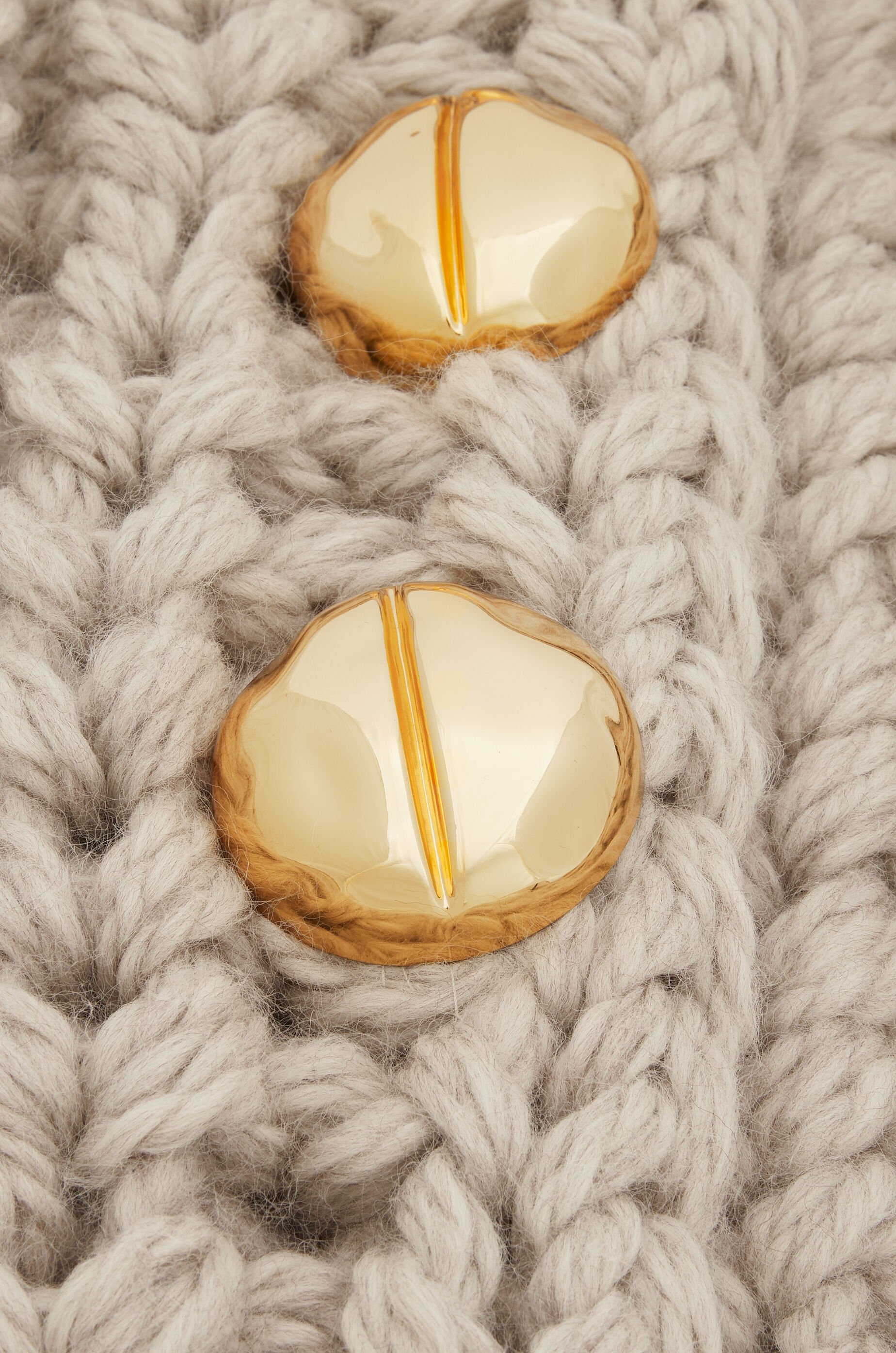 Sleeveless cape in wool - 3