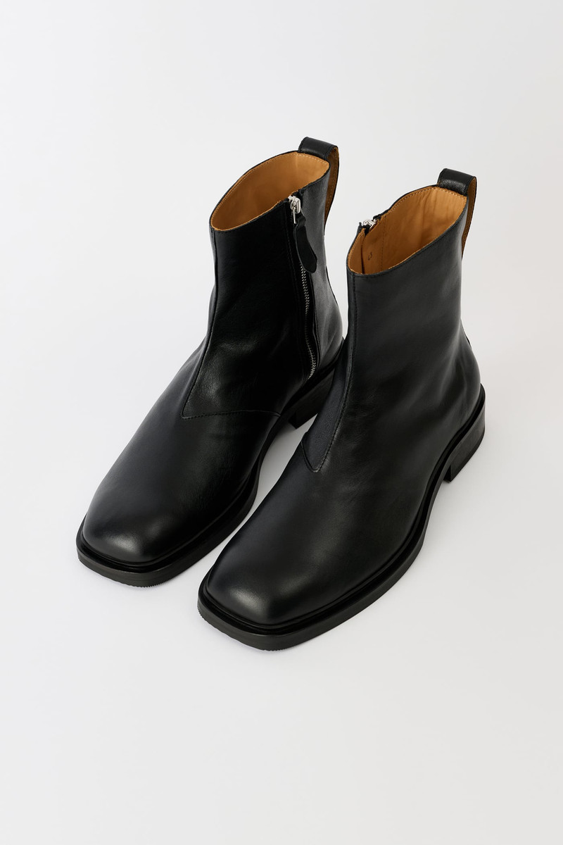 Daimono Boot Malleable Black Bull Hide 7