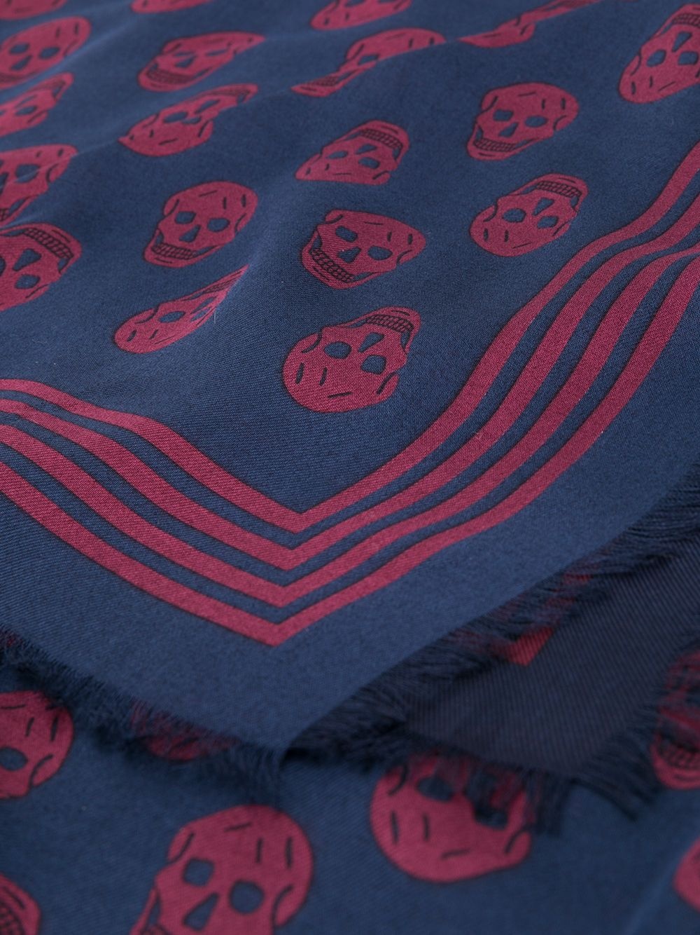 skull-motif fringed scarf - 3