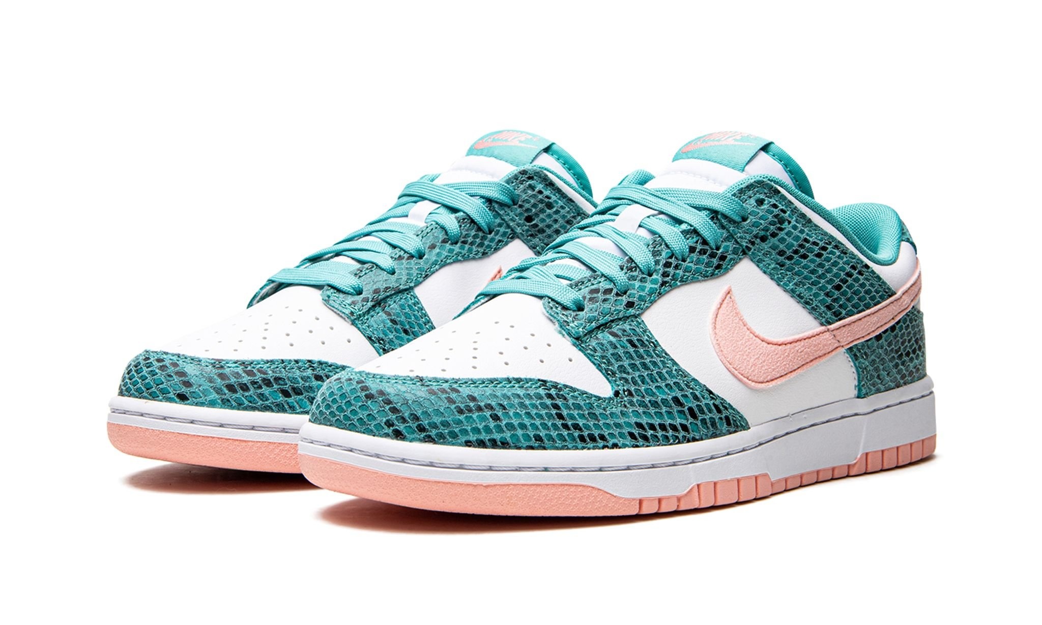 Dunk Low "Snakeskin Washed Teal Bleached Coral" - 2