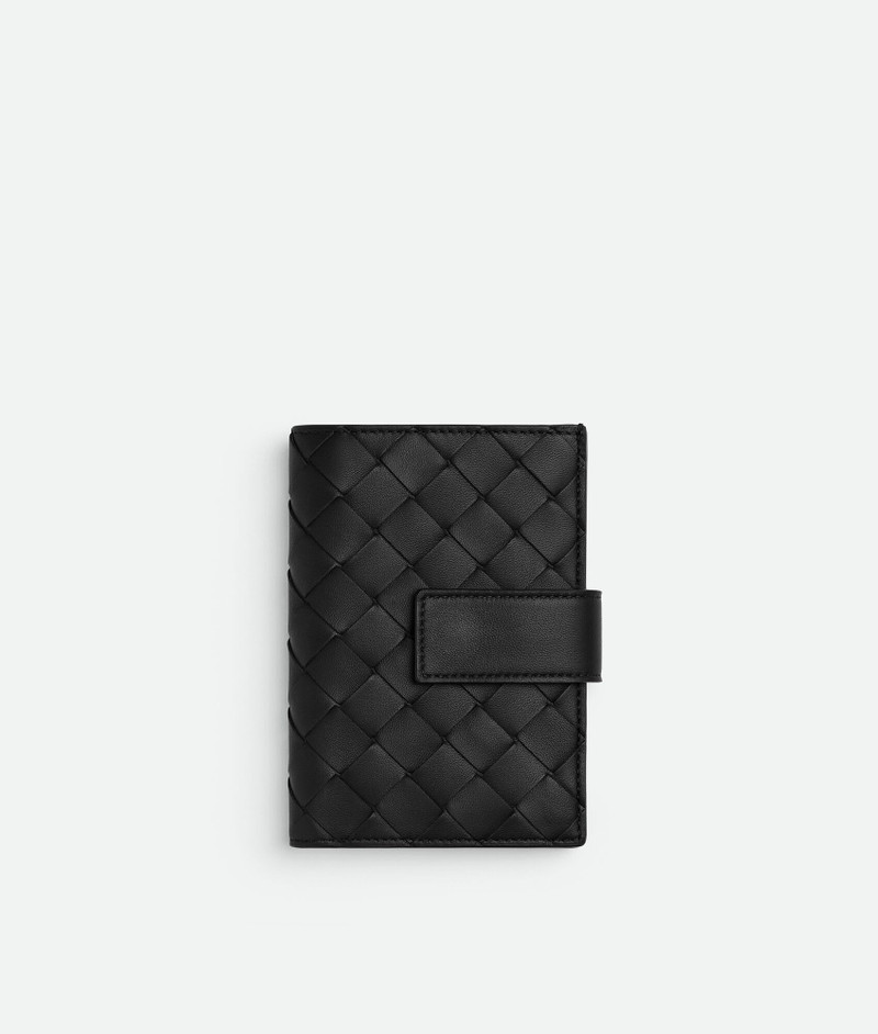 Tag Passport Case 1