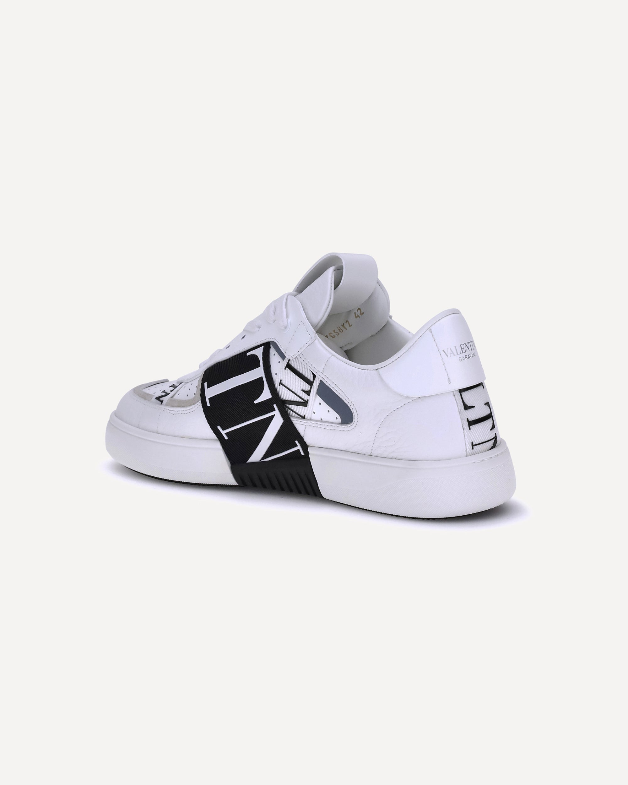 Low-Top Sneakers - 3