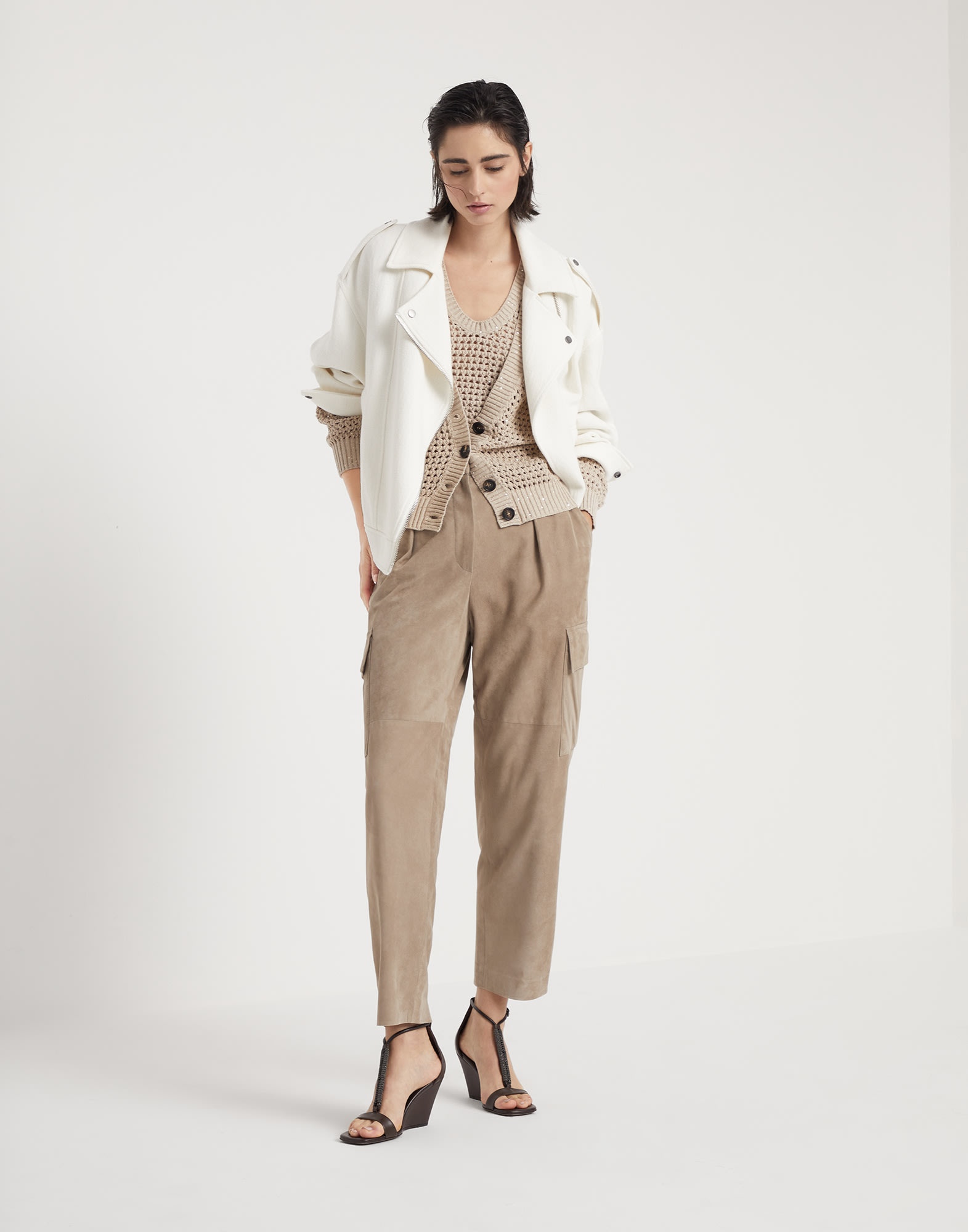 Suede slouchy cargo trousers - 4