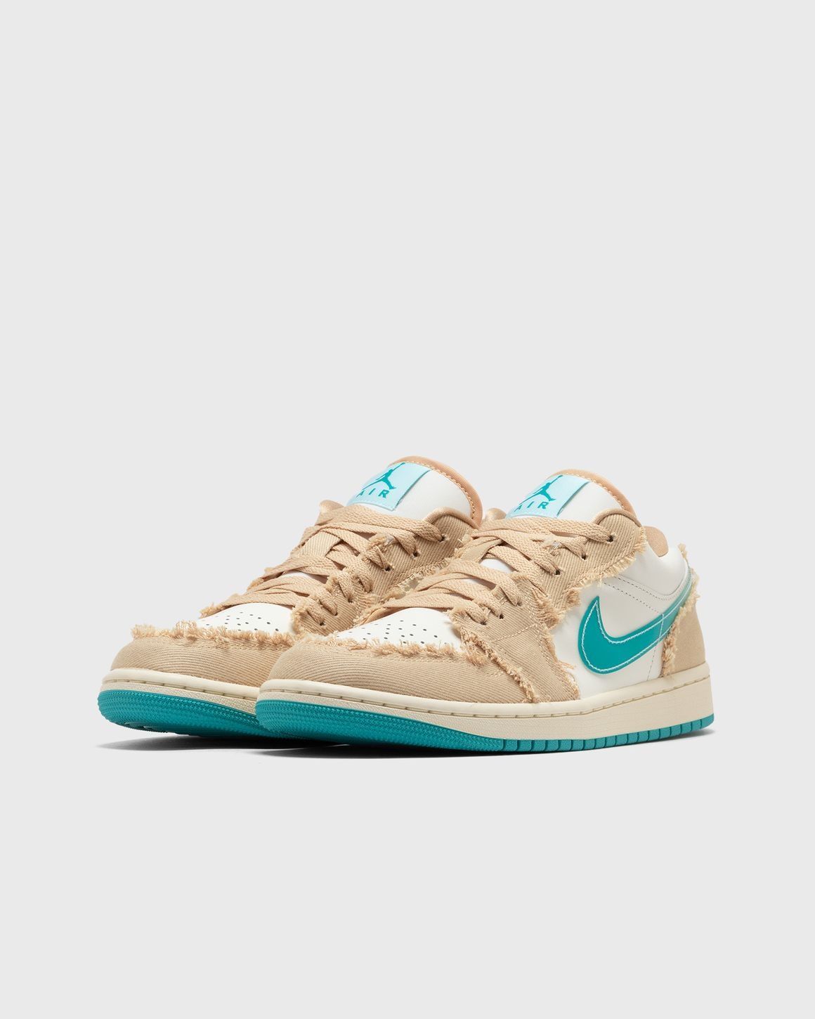 WMNS AIR JORDAN 1 LOW SE - 2