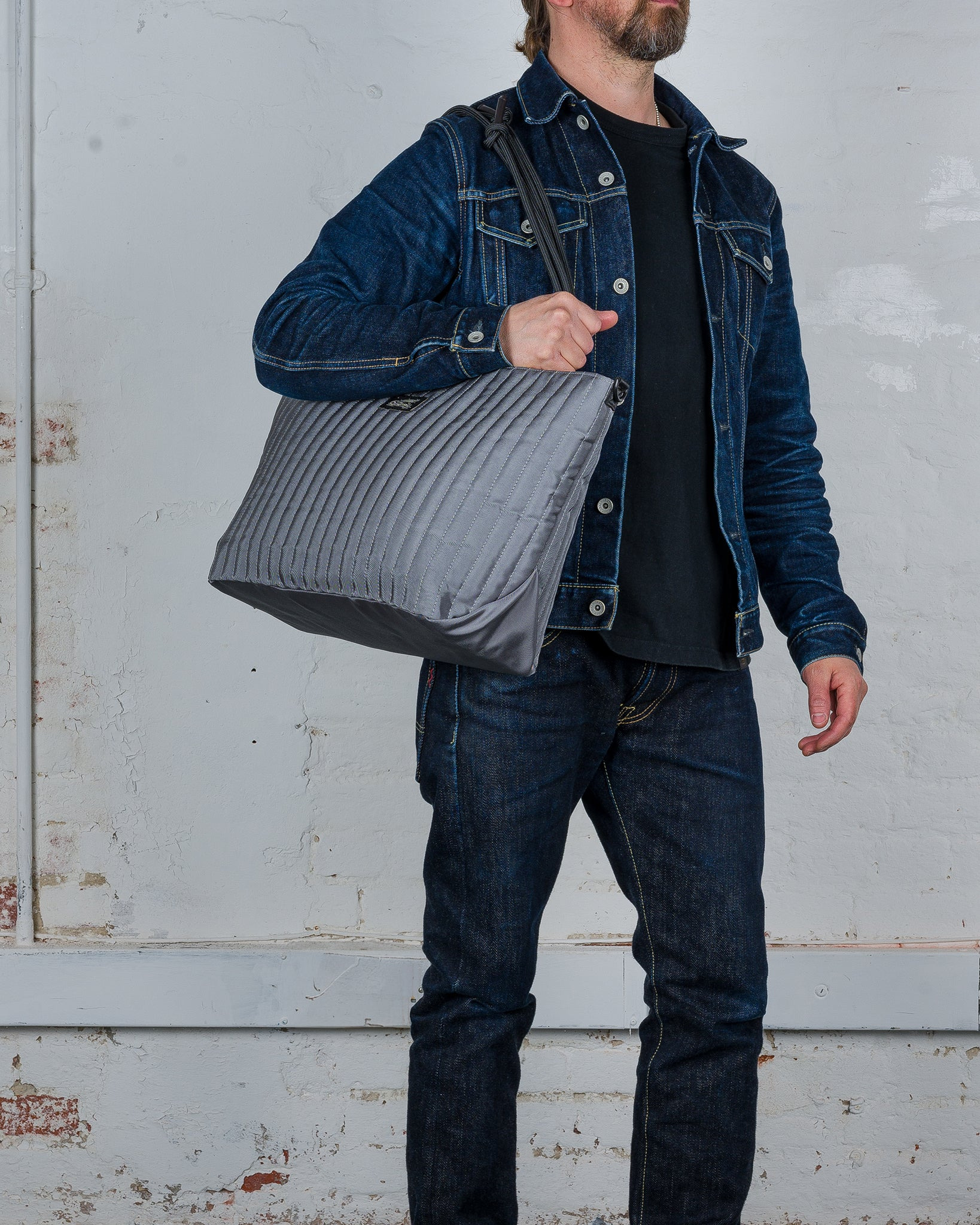 OGL-ORI-MILLIE-CARALL-SIL OGL Originale Tech Material Millie Carry-All Tote Bag - Silver - 2