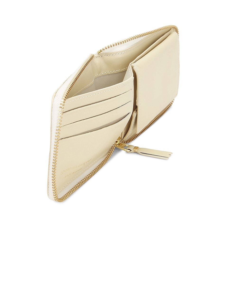 Classic Leather Zip Wallet - 5