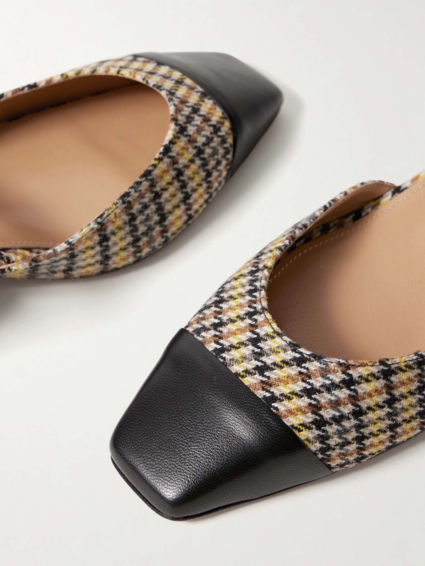 French Flirt 35 leather-trimmed checked houndstooth woven pumps Mustard - 4