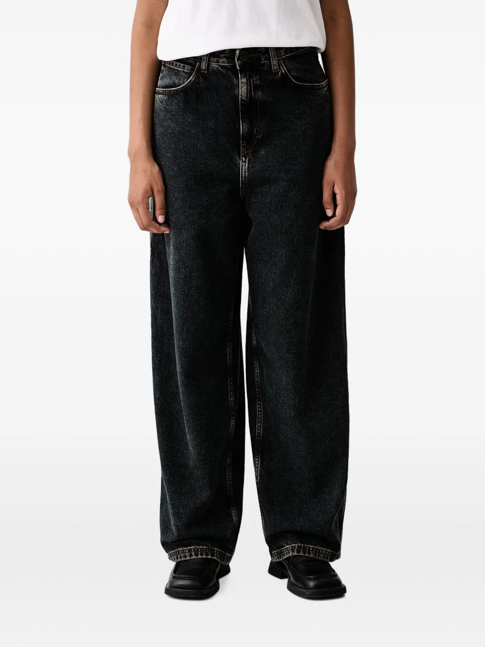 Lydbay logo-patch wide-leg jeans - 1