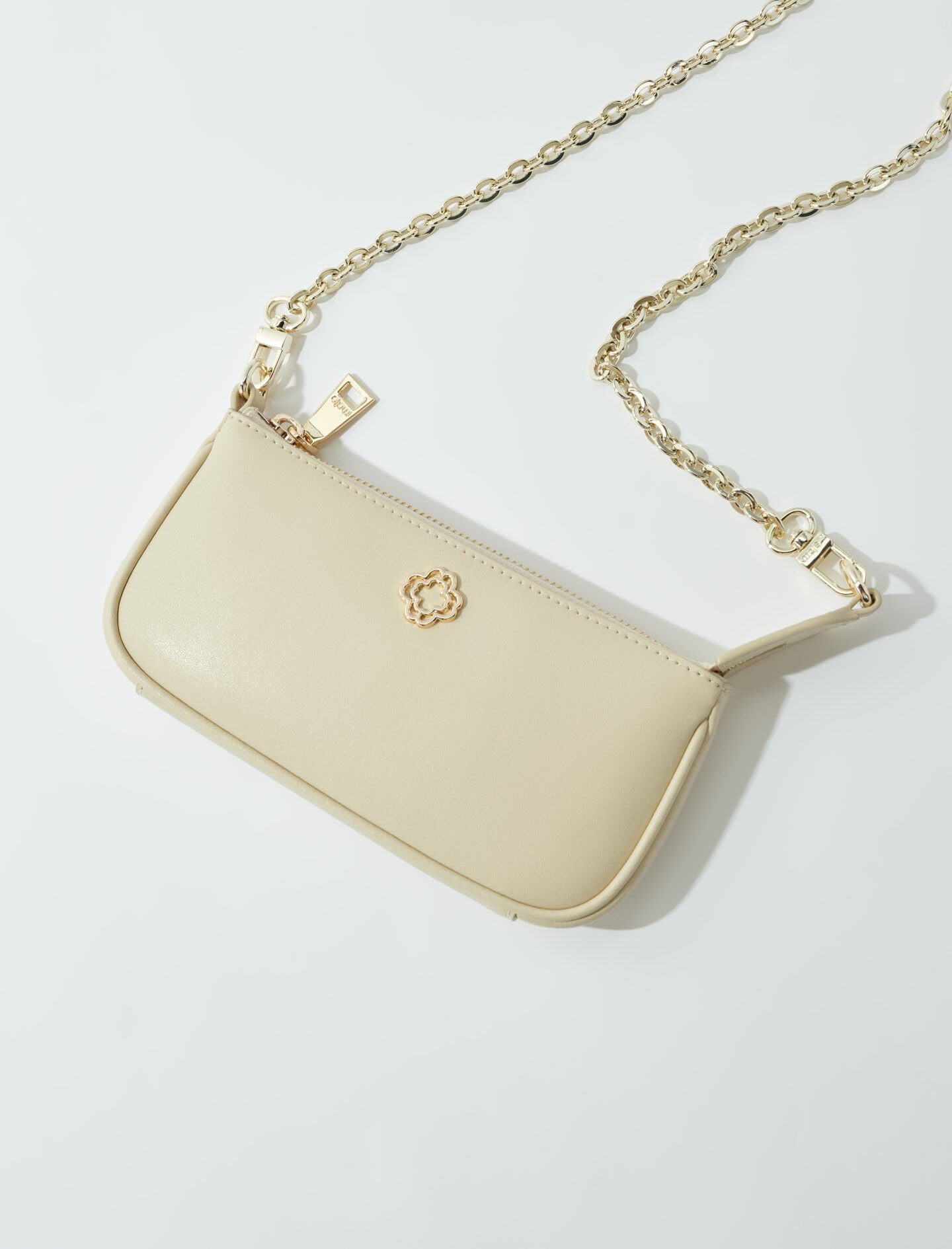 Small leather clutch bag - 4