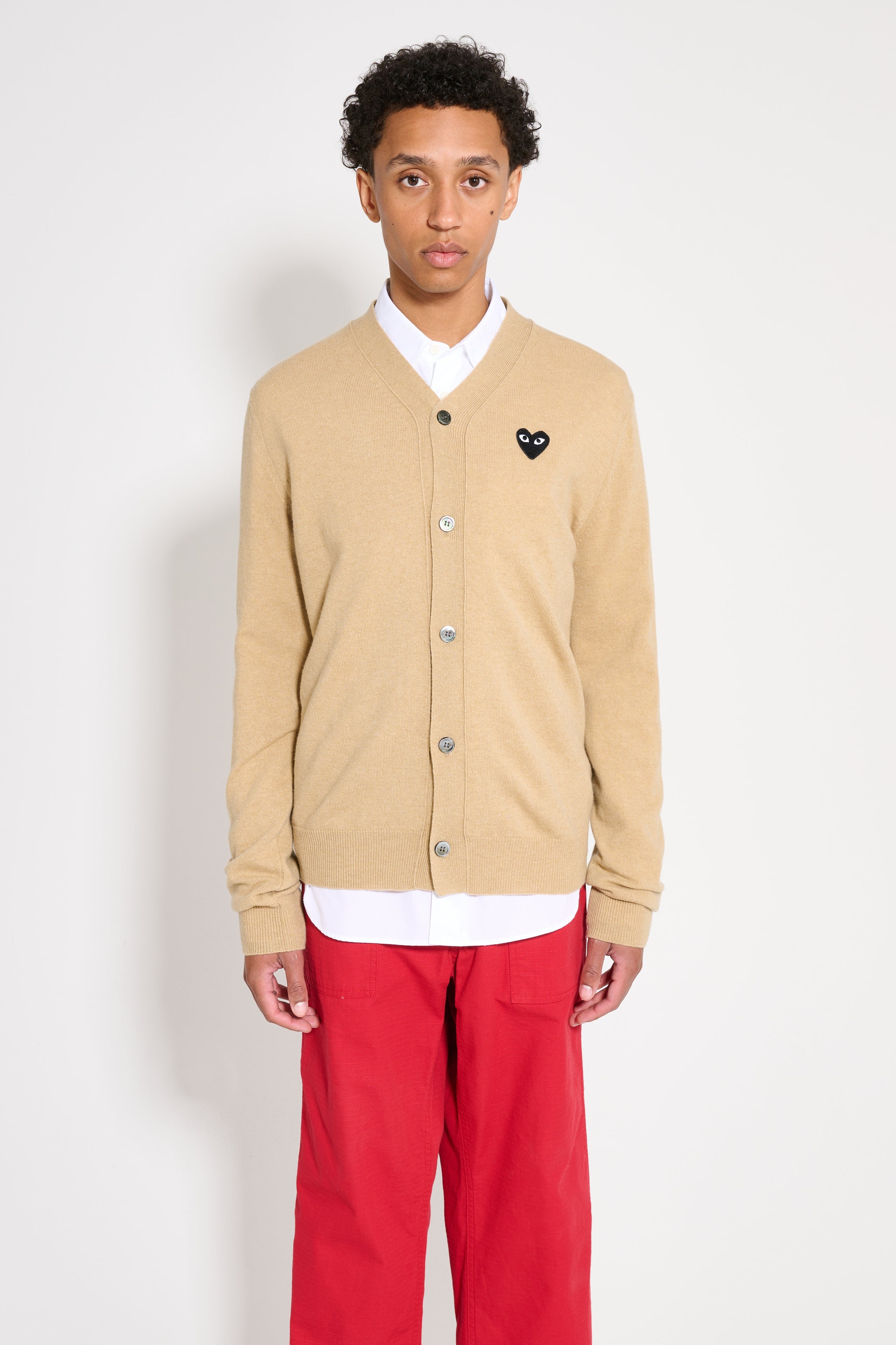 COMME DES GARÇONS PLAY SMALL HEART KNITTED CARDIGAN LIGHT CAMEL / BLACK - 1