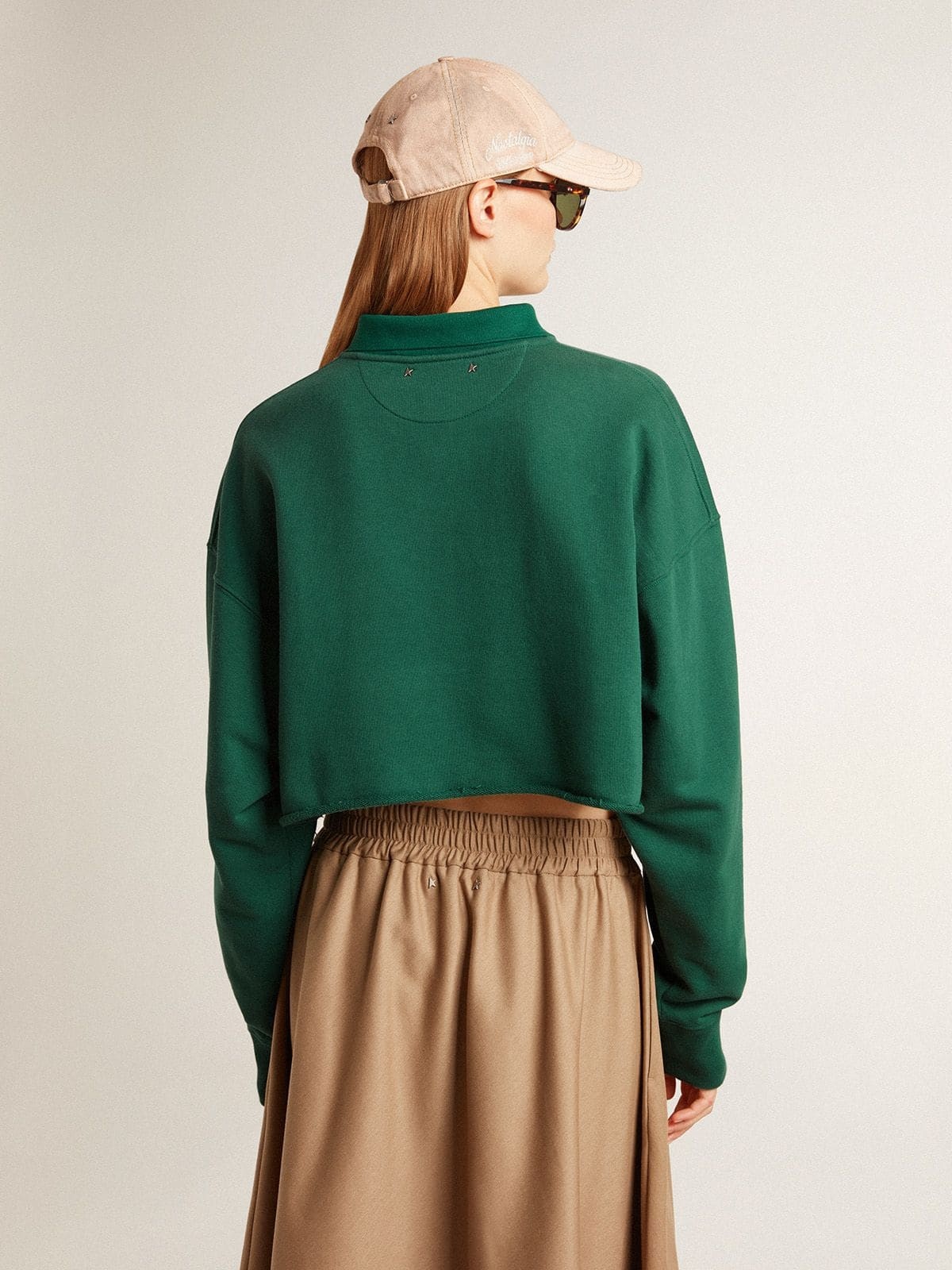 Women's green cropped polo sweatshirt with print - 4