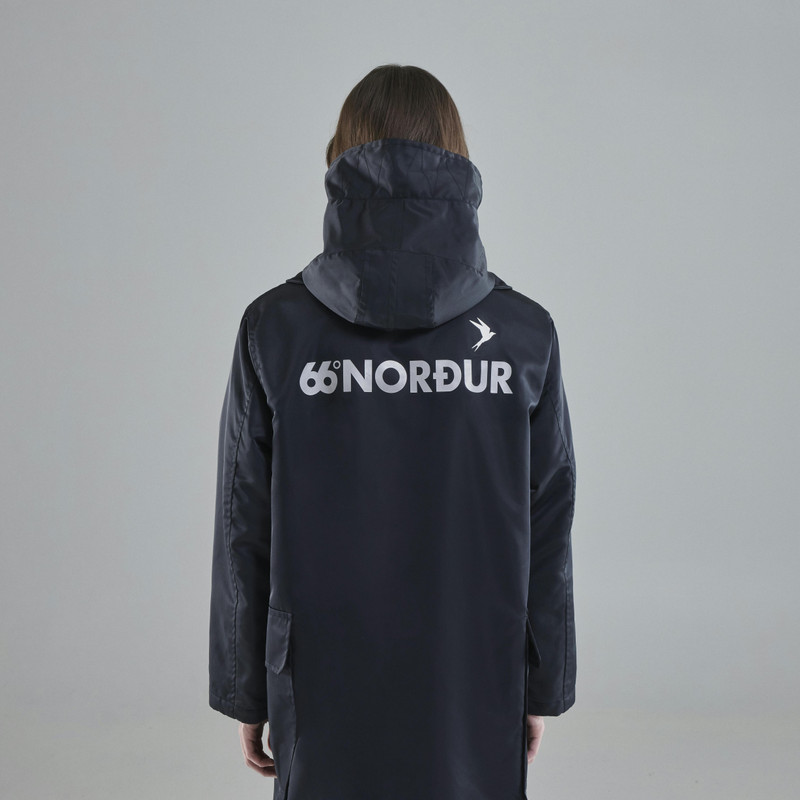 Hringbraut Coat (Unisex) 3