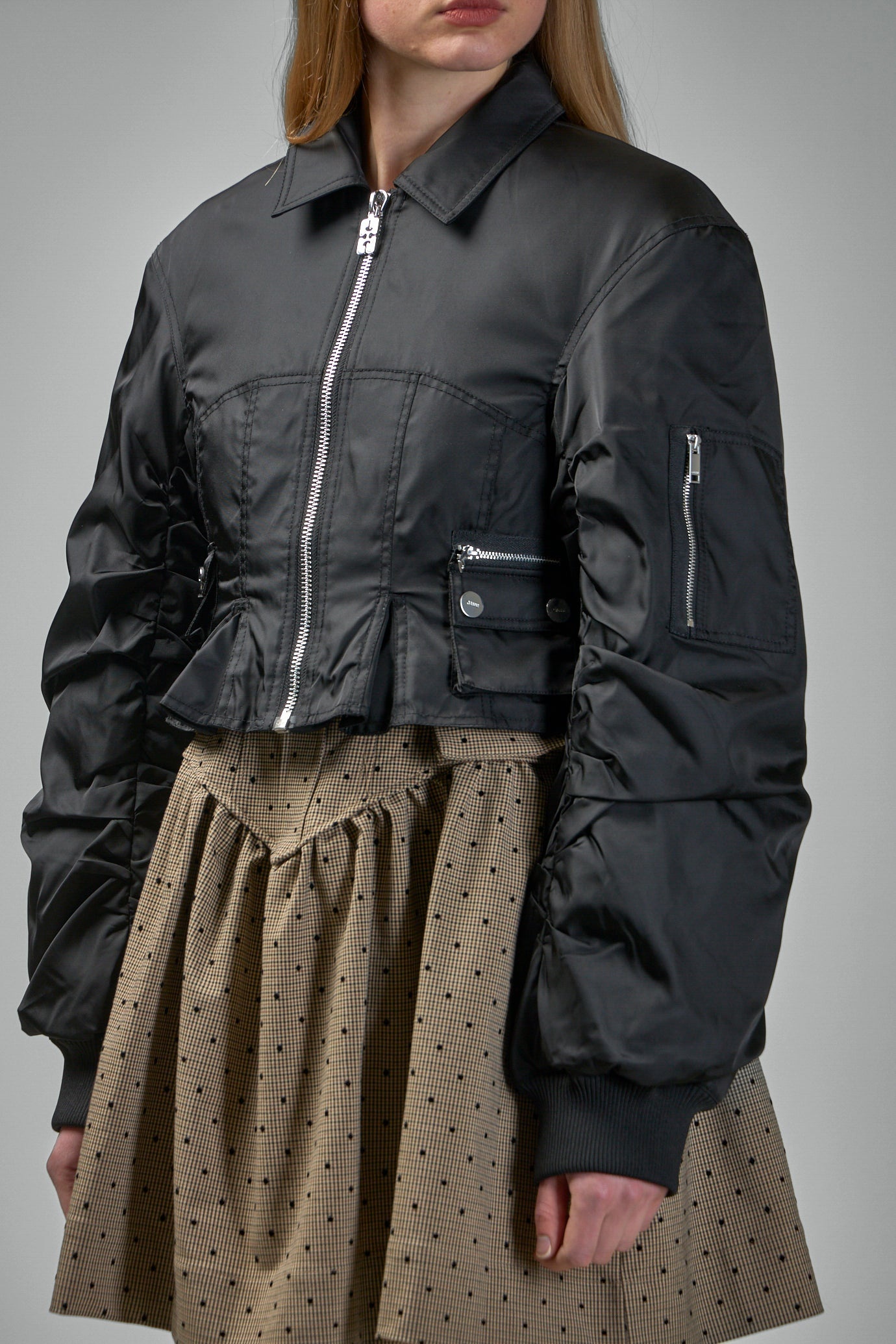 Duchesse Nylon Fitted Jacket - 4