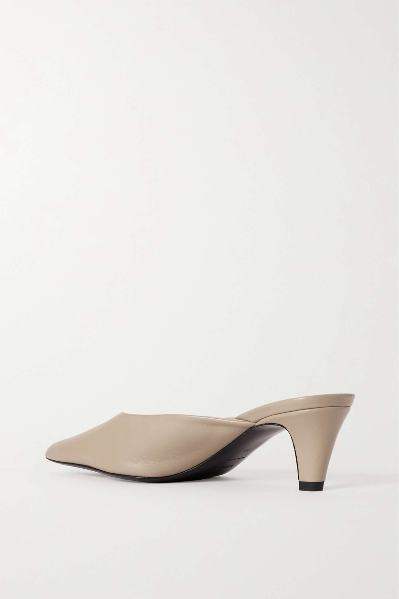 Leather mules 3