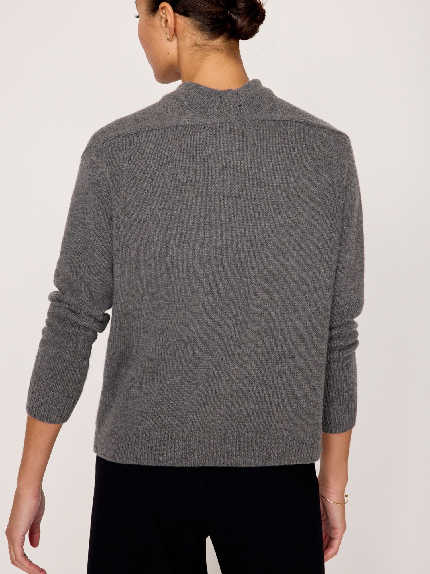 The Theo Pullover - 5
