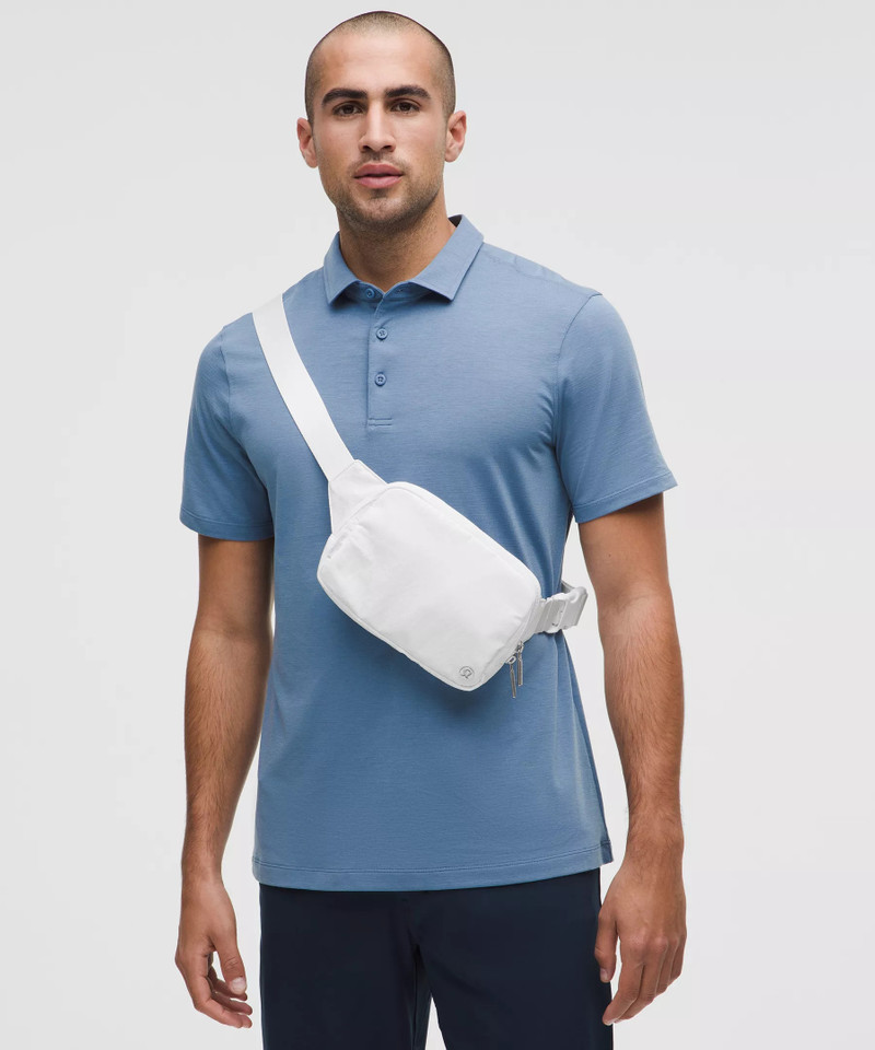 Everywhere Belt Bag Large with Long Strap 2L 6