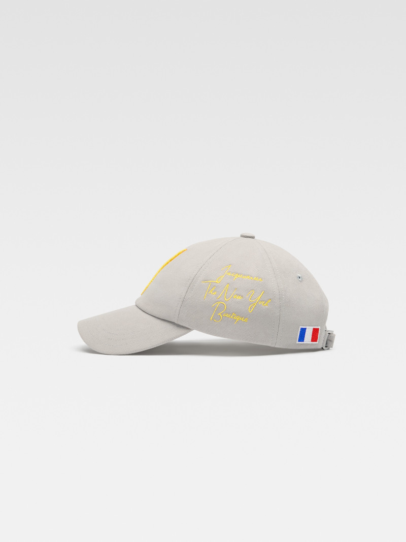 JACQUEMUS The New York baseball cap outlook