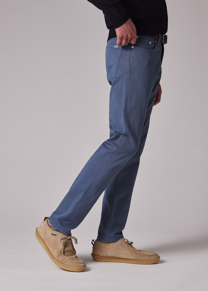 Tapered-Fit Mid Blue Garment-Dyed Organic Cotton-Stretch Jeans 6