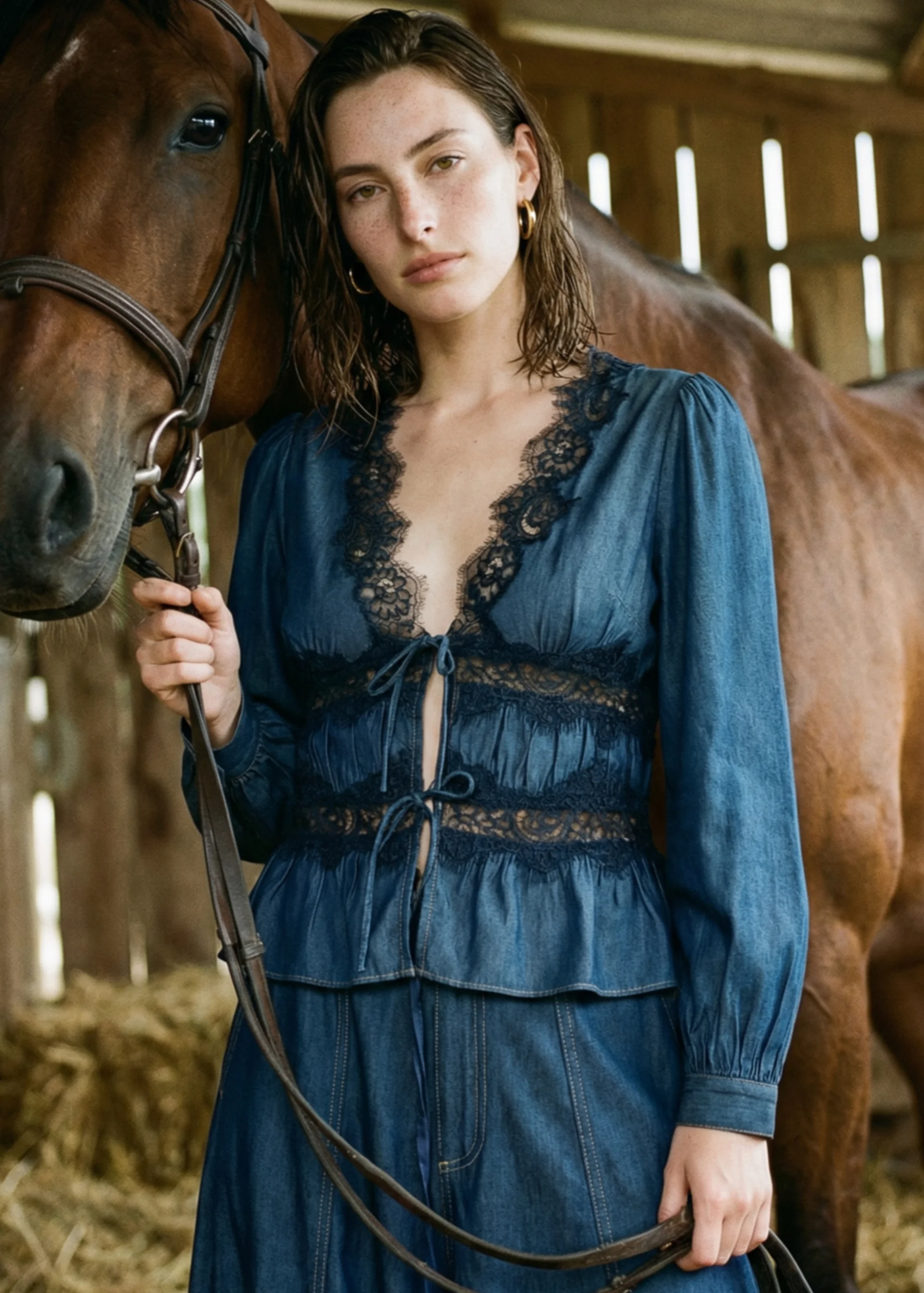 BIDDY CHAMBRAY BLOUSE DARK WASH - 1