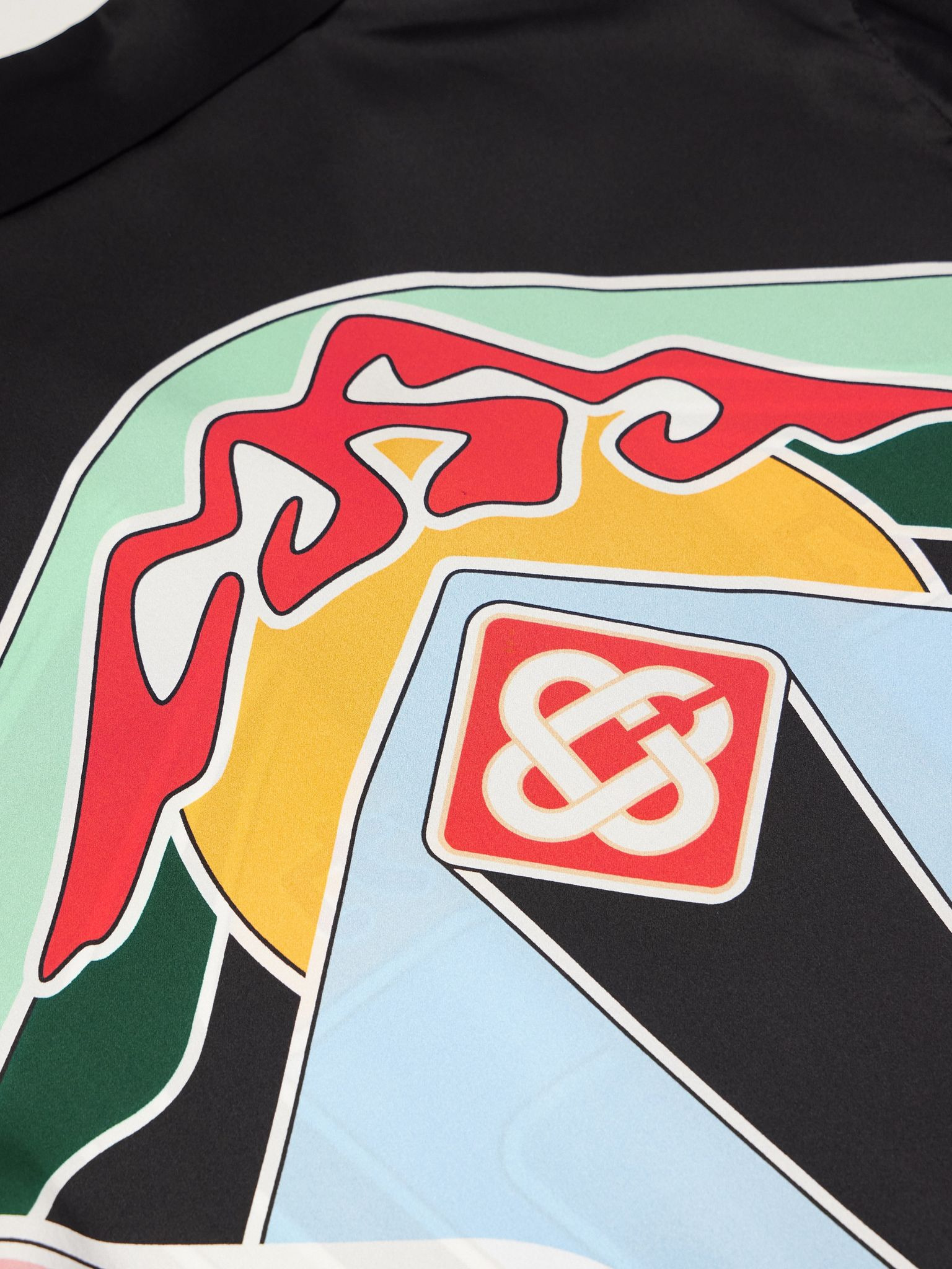 Graphic Mountain Convertible-Collar Logo-Print Silk-Satin Shirt Black - 6