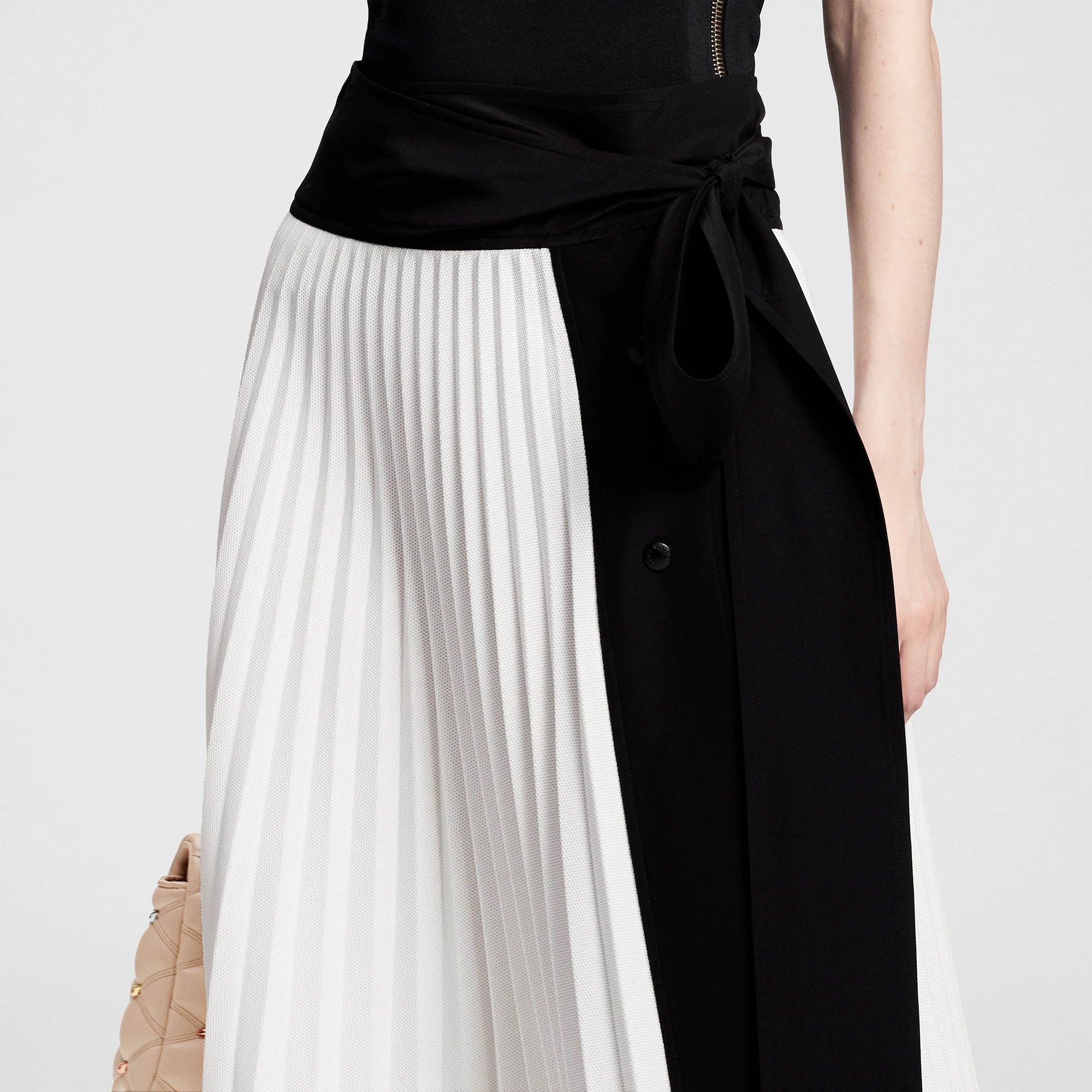 Bow Detail Pleated Wrap Skirt - 2