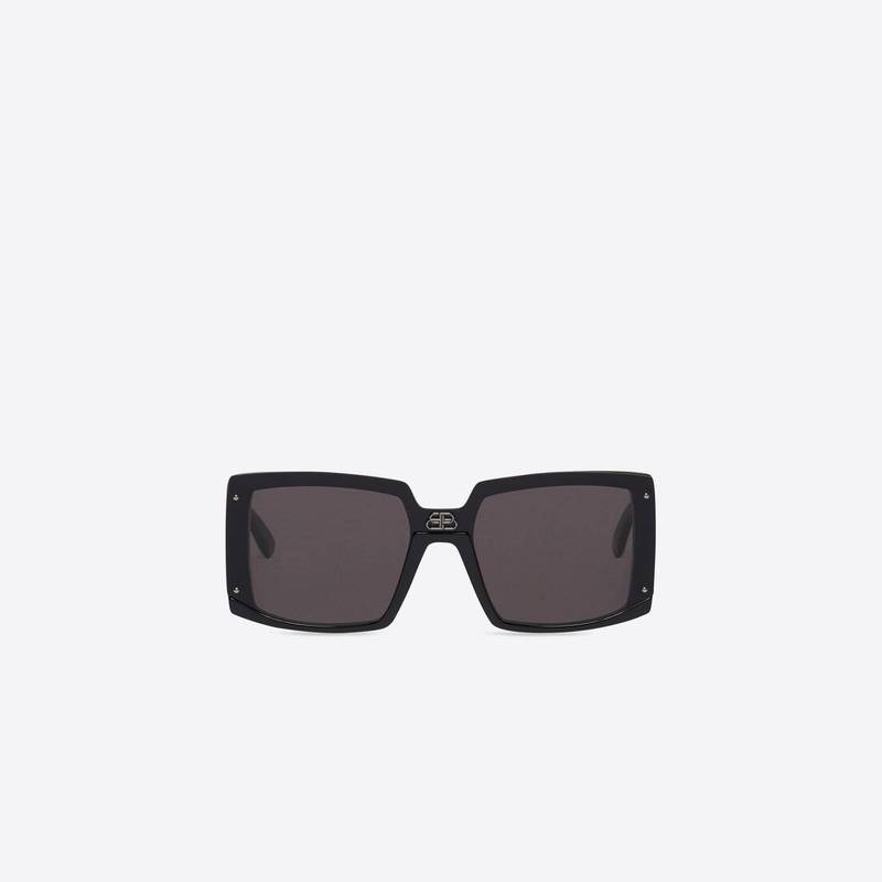 Shield Square Sunglasses in Black 1