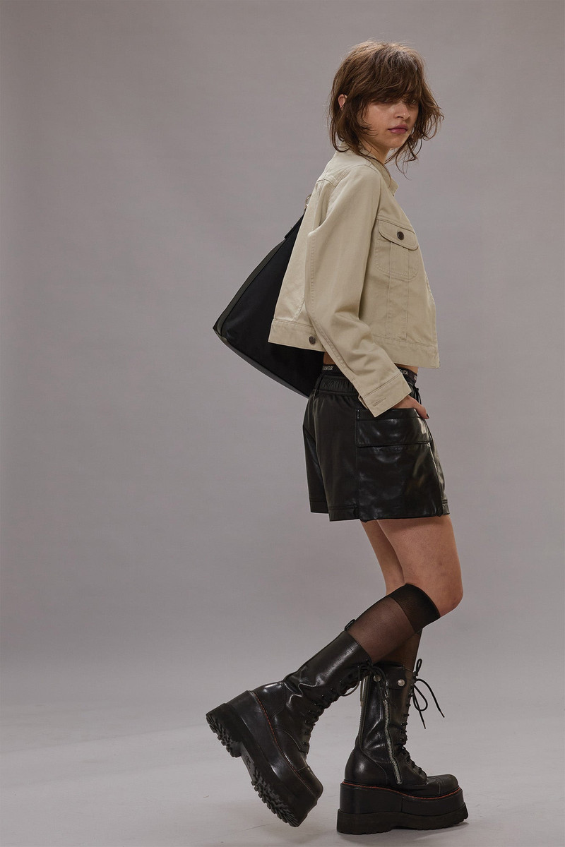R13 LEATHER SHORTS WITH 2-WAY POCKETS outlook