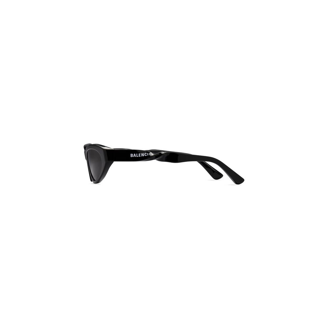 Twist Cat Sunglasses  in Black - 3