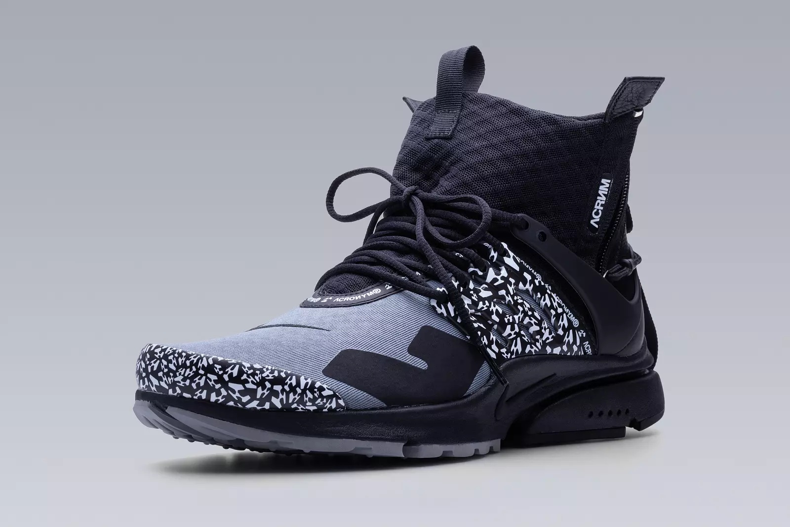 APM2-001 Nike® Air Presto Mid / Acronym® Cool Grey / Black / Black - 24