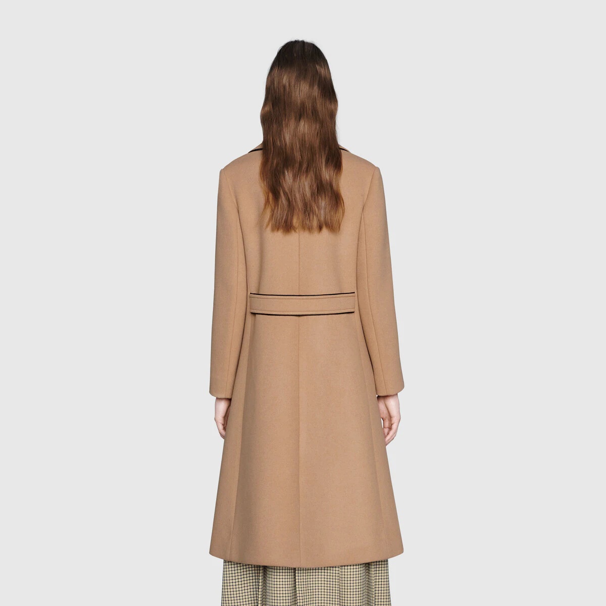 Wool coat with Gucci label - 4