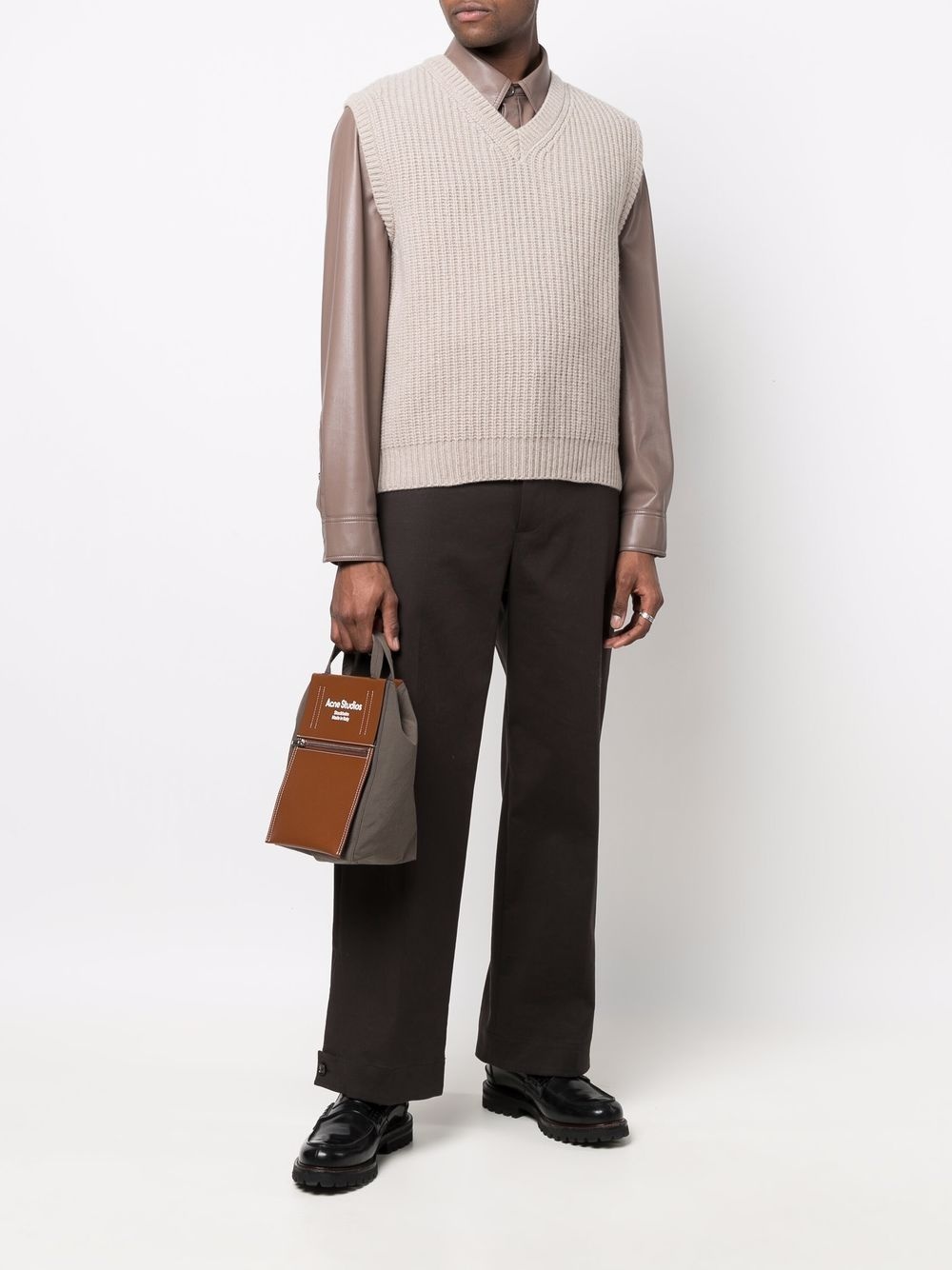 V-NECK SWEATER VEST - 2