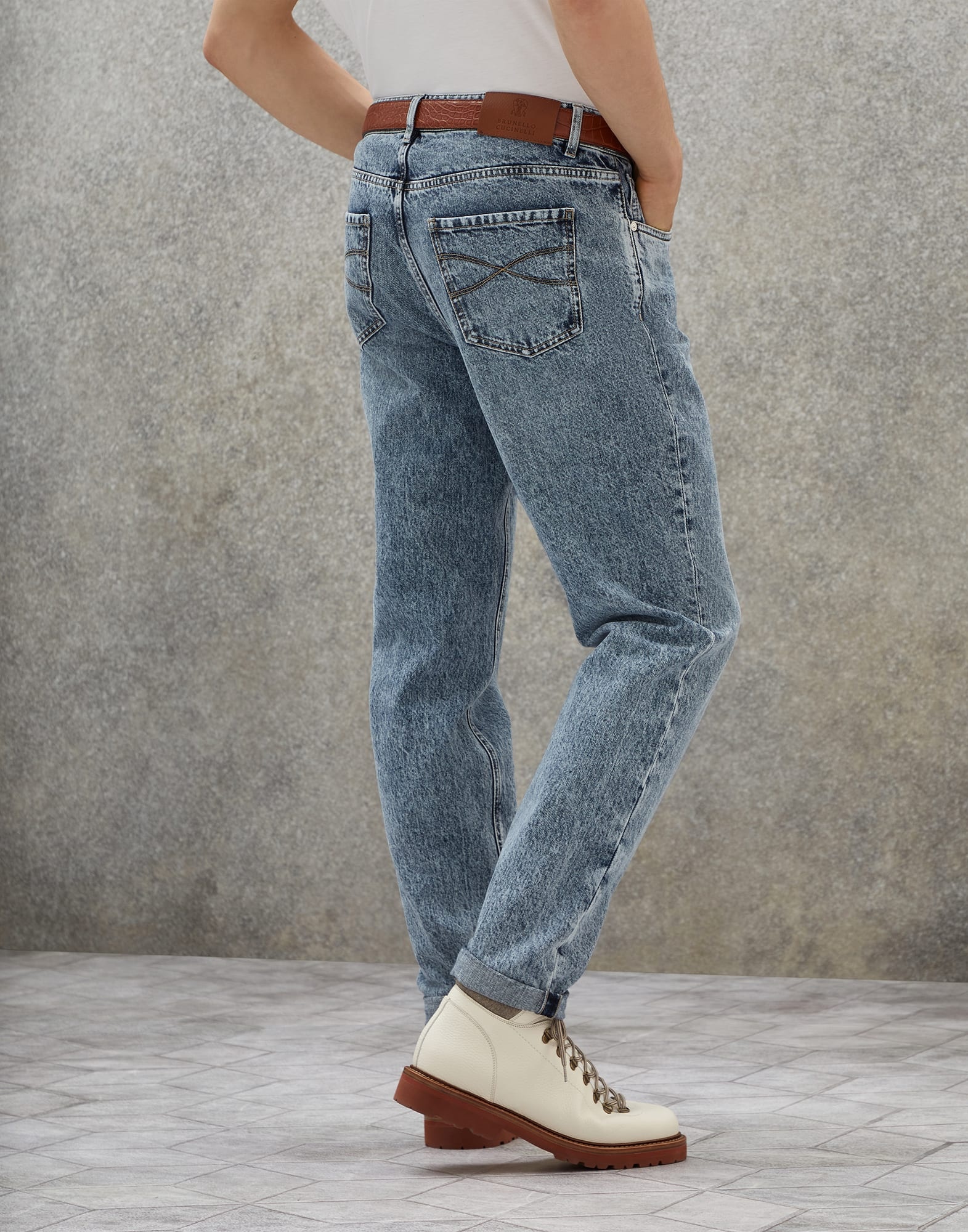 Aged denim traditional fit five-pocket trousers - 2