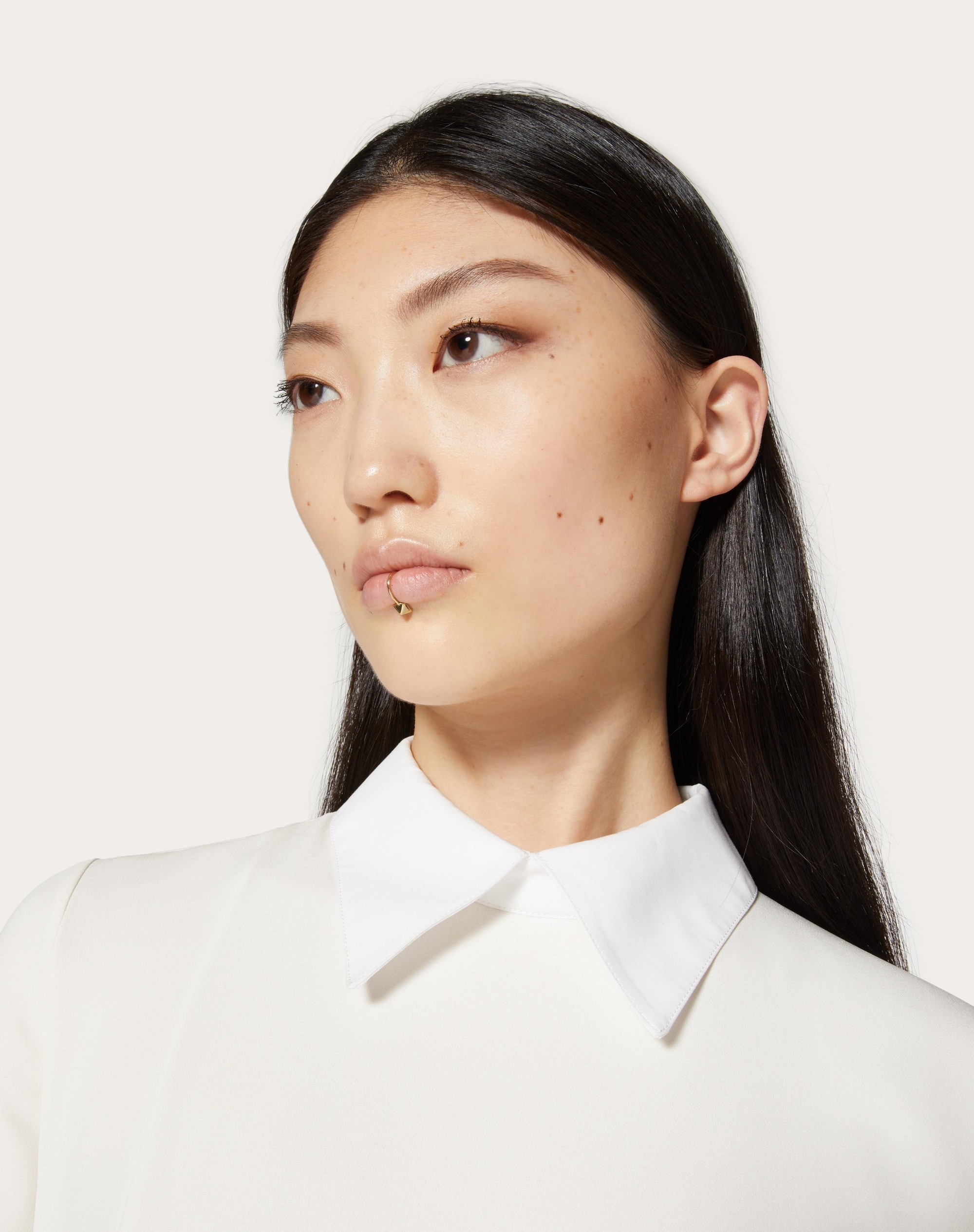 VALENTINO GARAVANI ◆ Rockstud Lip Ring Valentino METAL ROCKSTUD LIP RING | REVERSIBLE