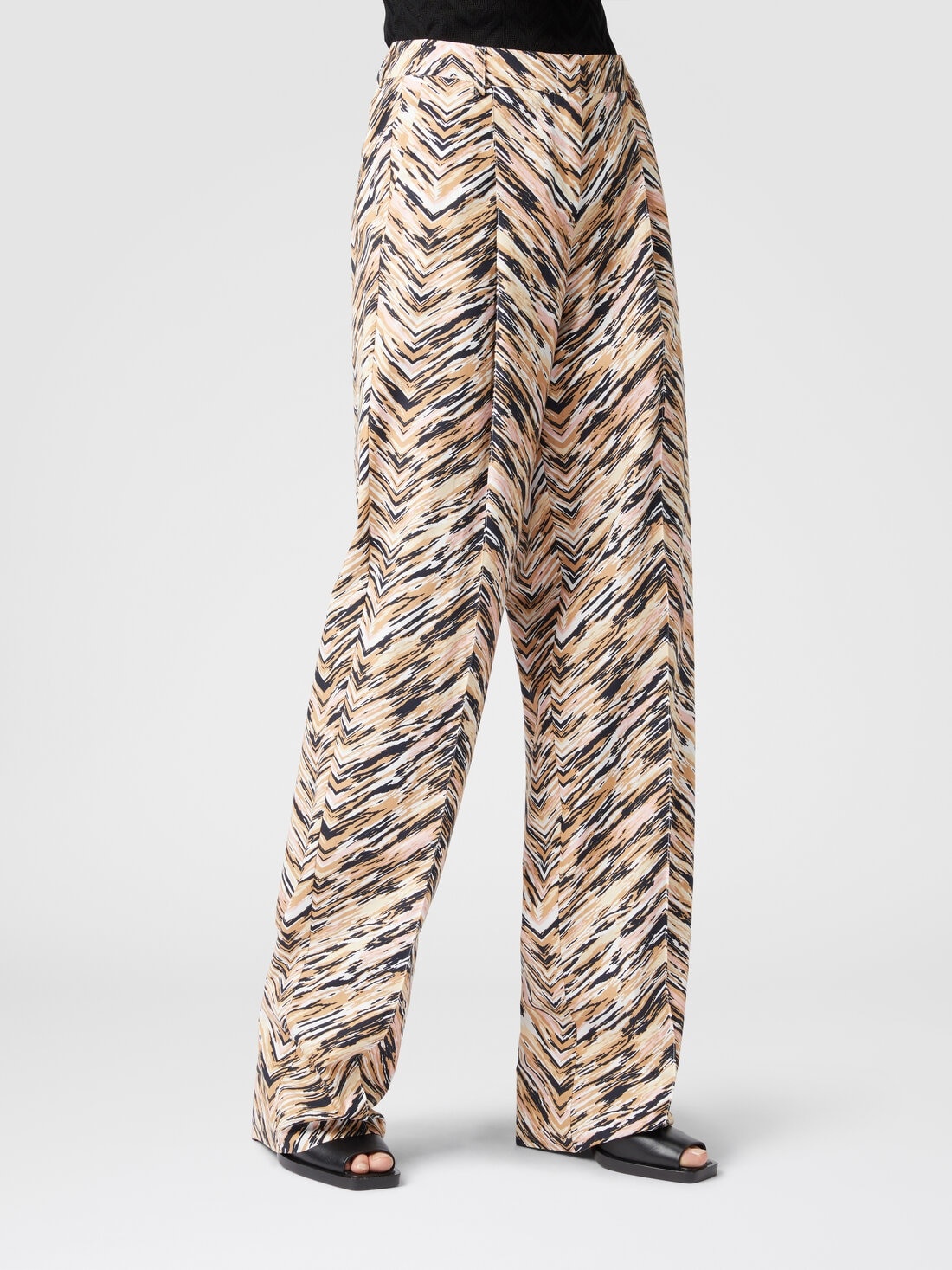Classic trousers in animal print zig zag cotton - 4