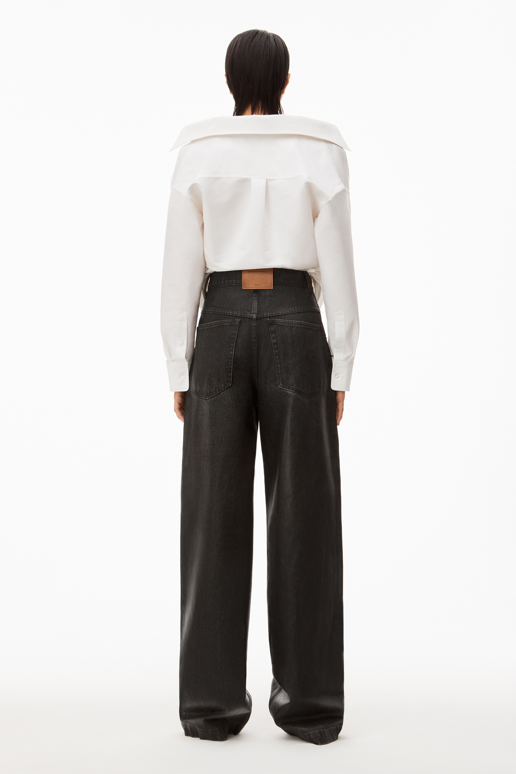 WIDE LEG JEAN IN COATED DENIM - 4