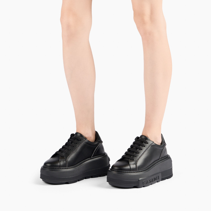 Nexus Sneaker 6