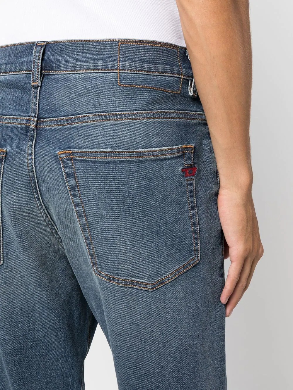 slim-cut washed jeans - 6