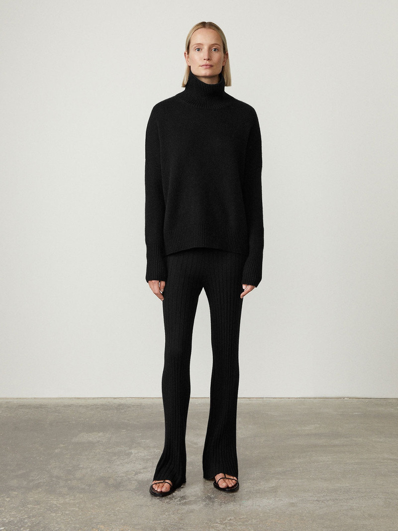 LISA YANG The Heidi Sweater outlook