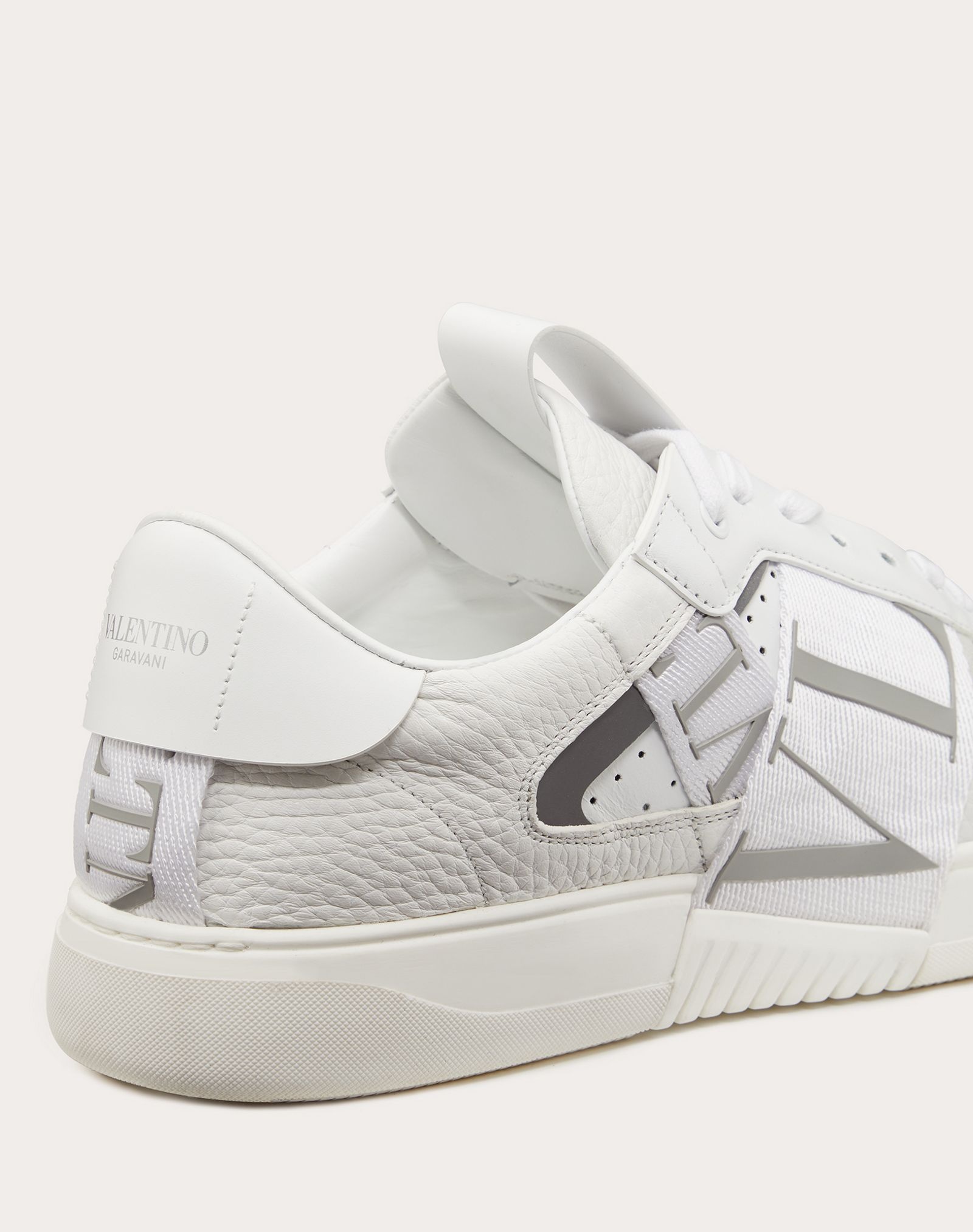 Low-top Calfskin VL7N Sneaker with Bands - 5