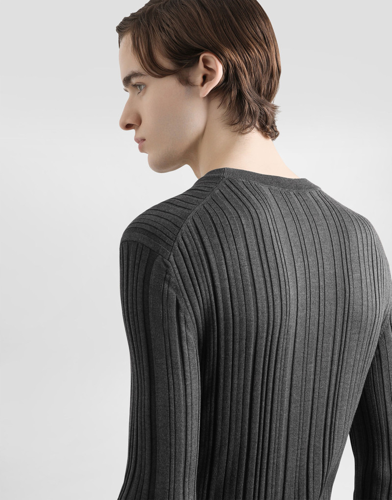 Silk crewneck pullover 5