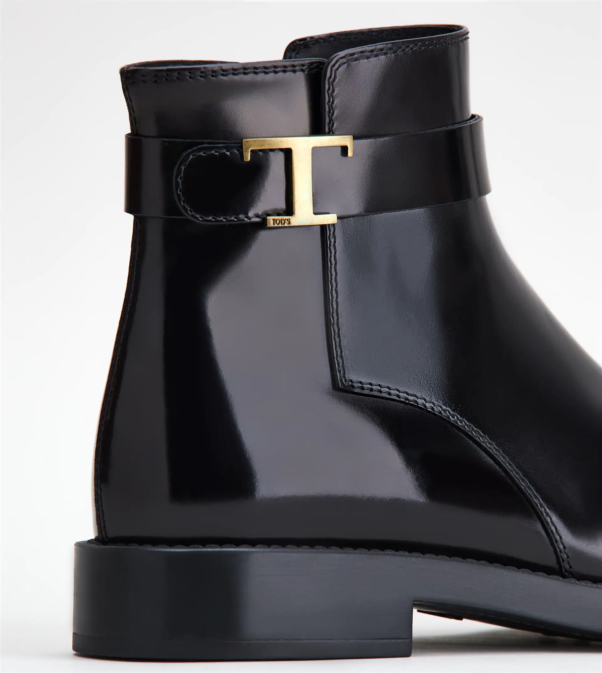 TIMELESS ANKLE BOOTS IN LEATHER - BLACK - 6