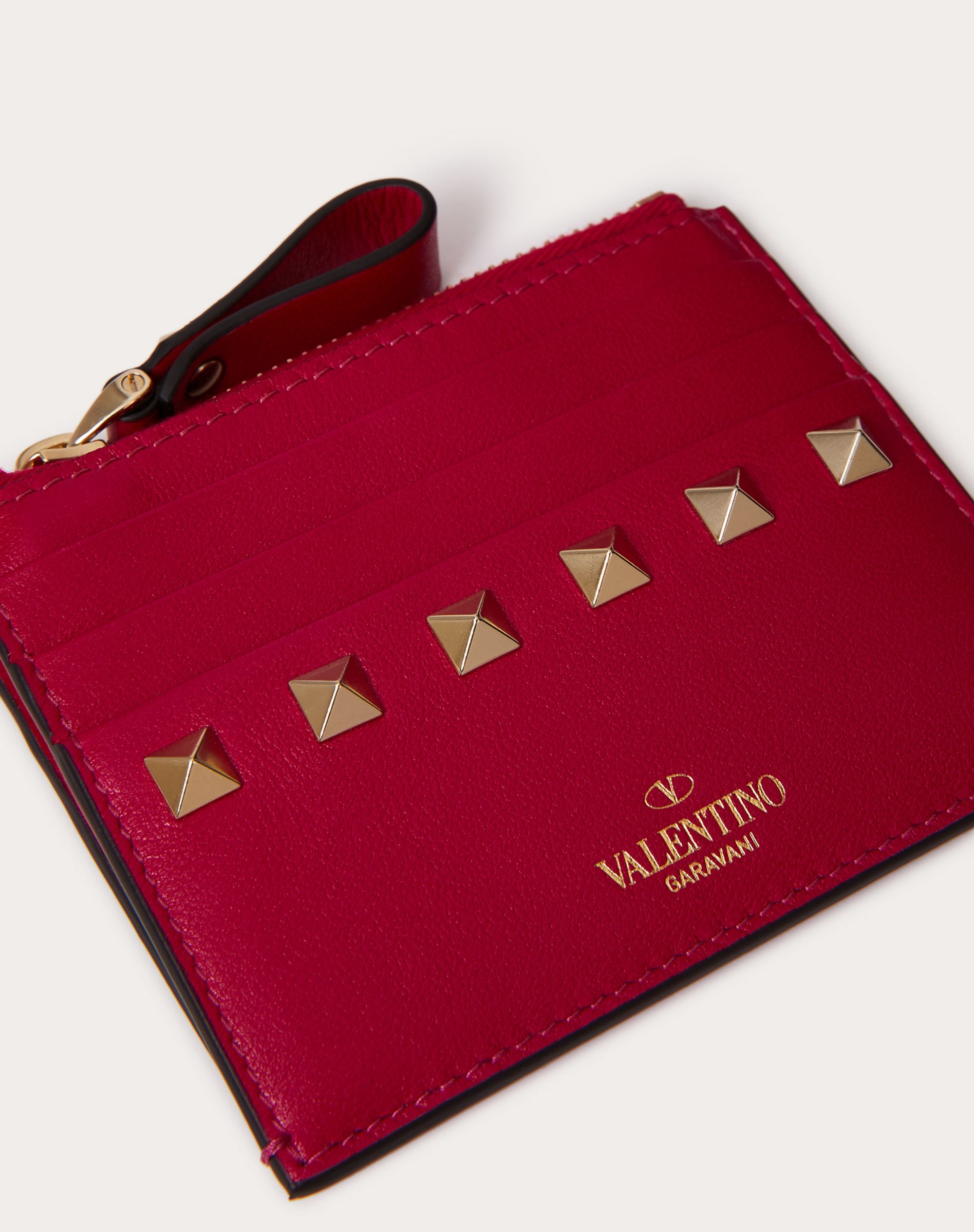 ROCKSTUD CALFSKIN CARDHOLDER WITH ZIPPER - 2